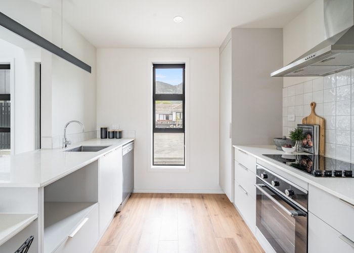  at 4/11 Lees grove, Wainuiomata, Lower Hutt, Wellington