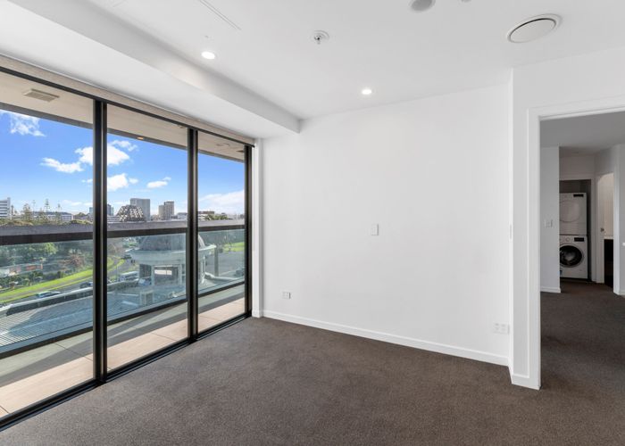  at 411/8 Lakewood Court, Manukau, Manukau City, Auckland