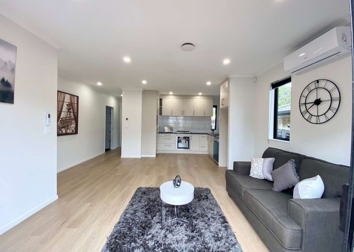  at 54B Te Atatu Road, Te Atatu South, Waitakere City, Auckland