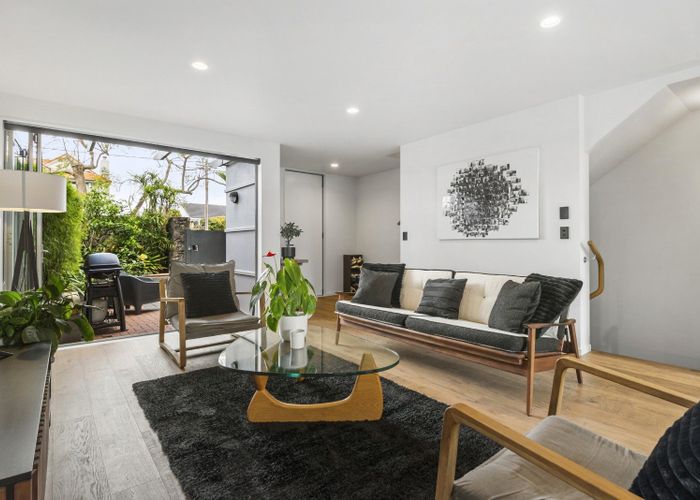  at 6/31 Byron Avenue, Takapuna, North Shore City, Auckland