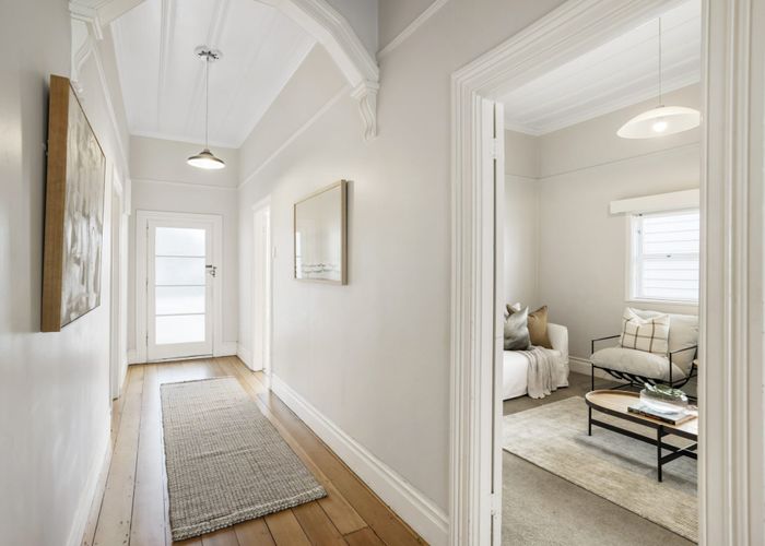  at 72 Burnley Terrace, Sandringham, Auckland