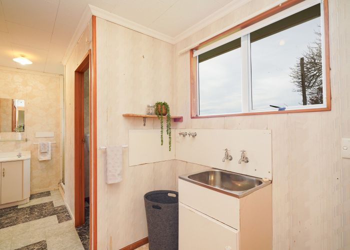  at 229 Pomona Road East, Makarewa, Invercargill