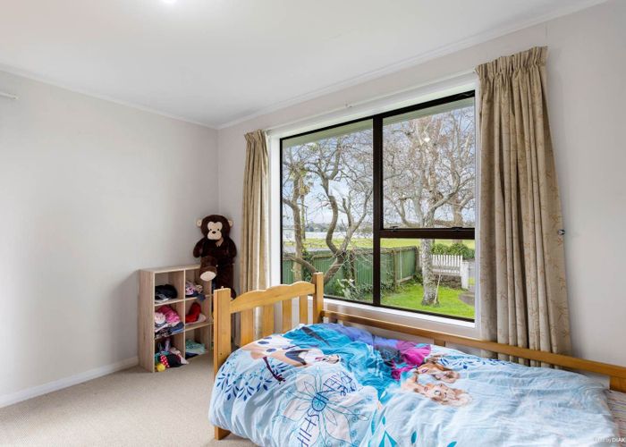  at 19 Dunkirk Road, Panmure, Auckland City, Auckland