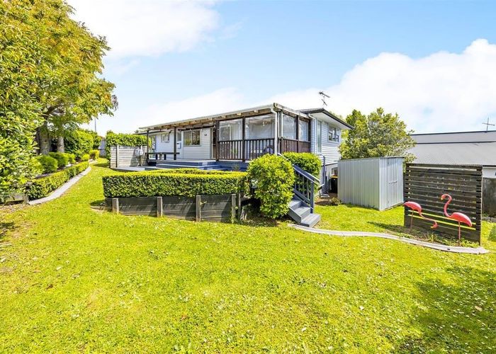  at 3 Salas Place, Howick, Auckland