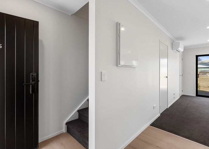  at 4/6 Fend Street, Chartwell, Hamilton, Waikato