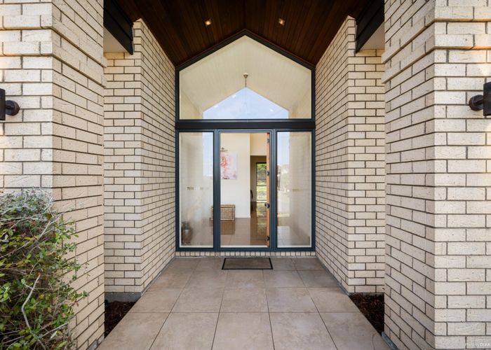  at 14 Dunoon Close, Flat Bush, Auckland