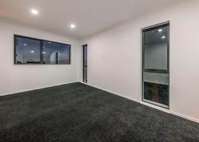  at 31E Waddell Avenue, Point England, Auckland City, Auckland