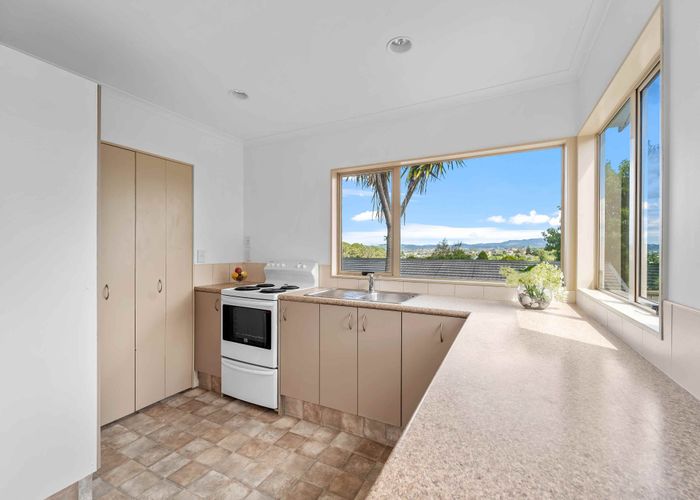  at 38A Donovan Ave, Massey, Waitakere City, Auckland