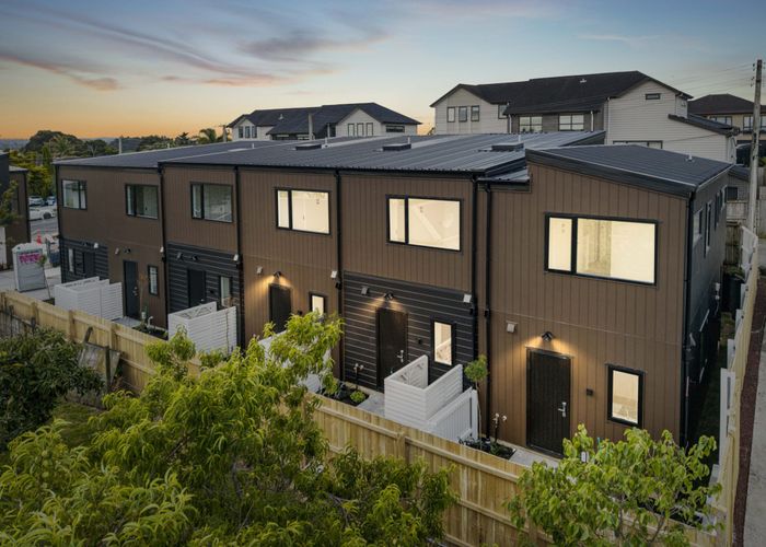  at 6/302 Blockhouse Bay Road, Avondale, Auckland City, Auckland