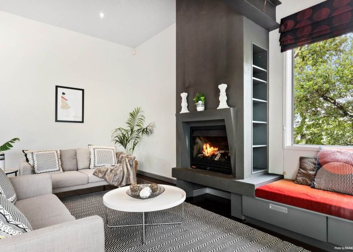  at 32 Valley Road, Mount Eden, Auckland City, Auckland