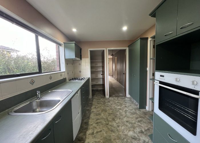  at 2 Hanover Place, Ilam, Christchurch City, Canterbury