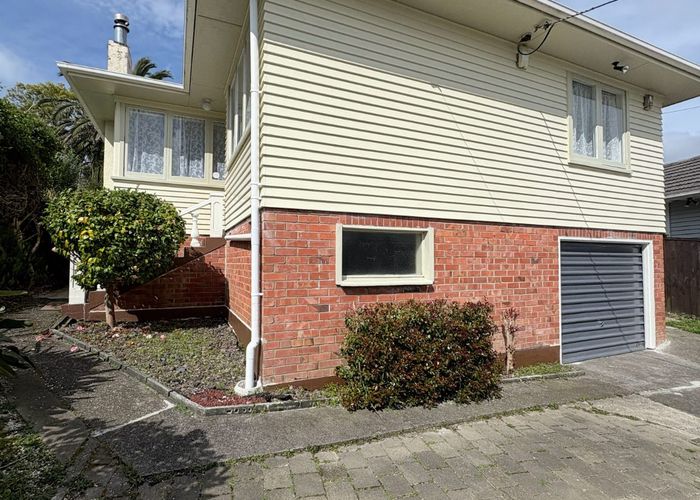  at 1/41 Merrifield Avenue, Forrest Hill, North Shore City, Auckland