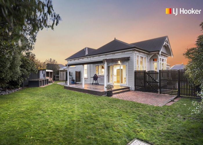 Recently sold 73 Royal Crescent, Saint Kilda, Dunedin homes.co.nz