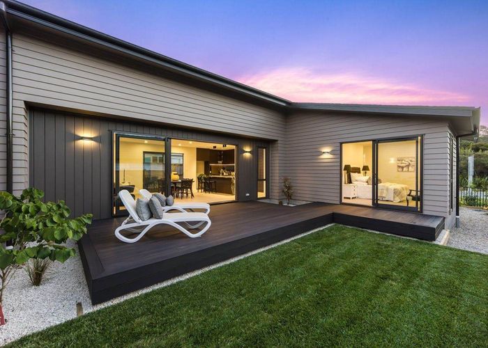  at 4 Hayley Court, Millwater, Rodney, Auckland