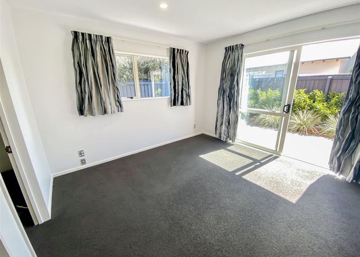  at 73 Aston Drive, Waimairi Beach, Christchurch City, Canterbury