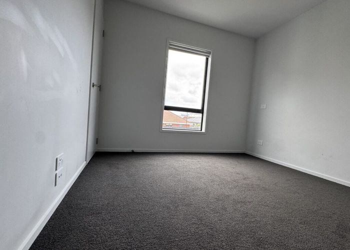  at 2/44 Antigua Street, Addington, Christchurch City, Canterbury