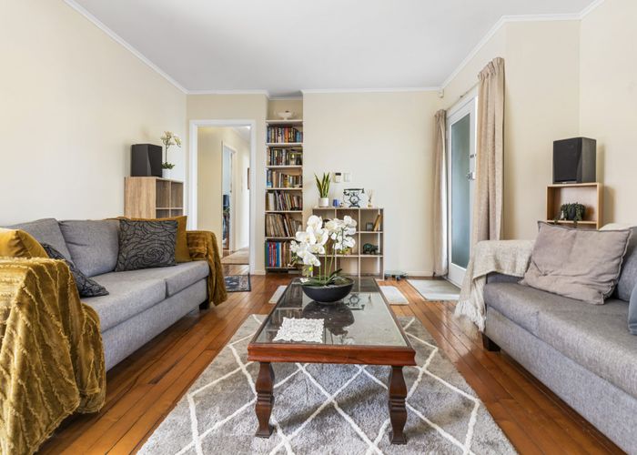  at 51 Grove Road, Papakura, Papakura