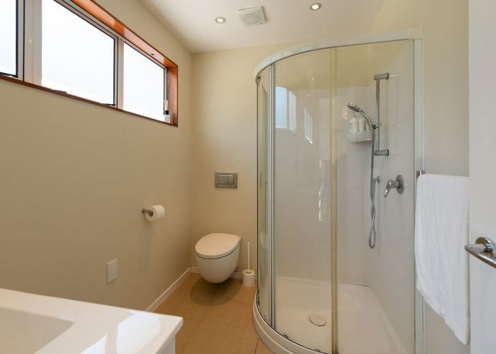  at 52 Homewood Avenue, Karori, Wellington, Wellington