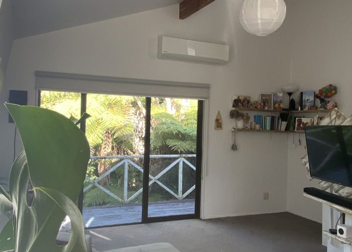  at 40 Fordham Street, Beach Haven, Auckland