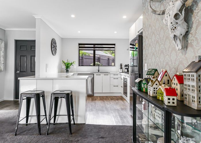  at 16 Palm Grove Drive, Western Heights, Hamilton
