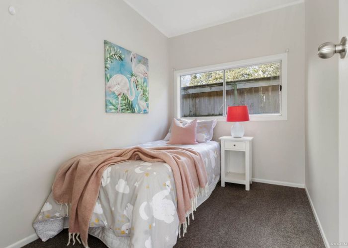  at A/135C Rosier Rd, Glen Eden, Waitakere City, Auckland