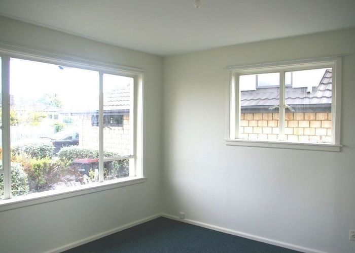  at 2/84 Wainui Street , Riccarton, Christchurch City, Canterbury