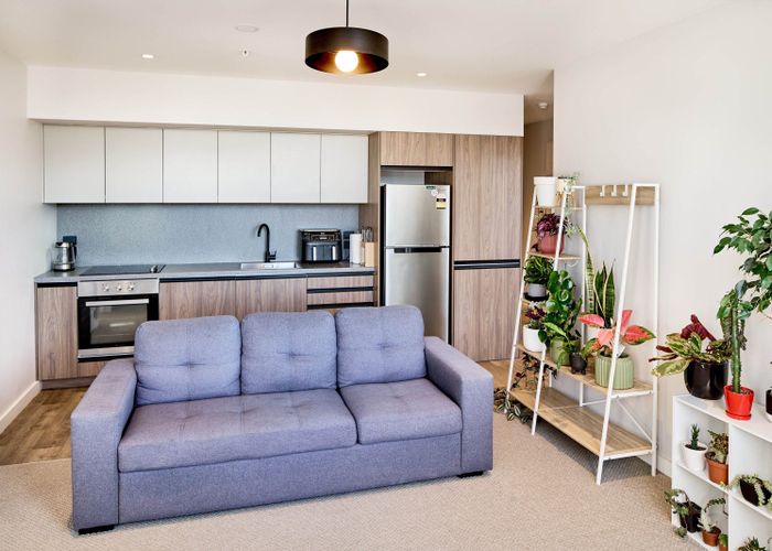  at 306/14 Laings Road, Lower Hutt, Lower Hutt, Wellington