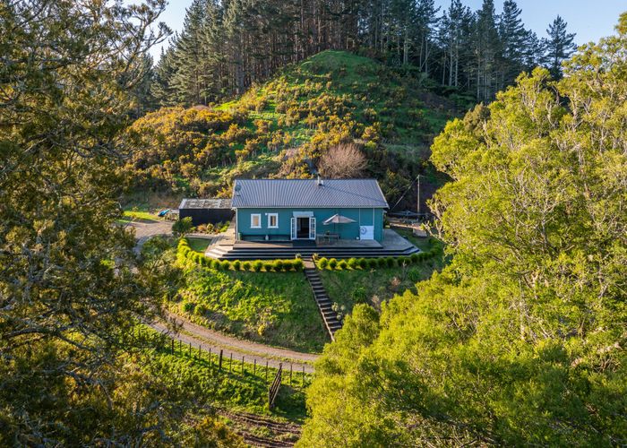  at 846 Old Mountain Road, Waitetuna