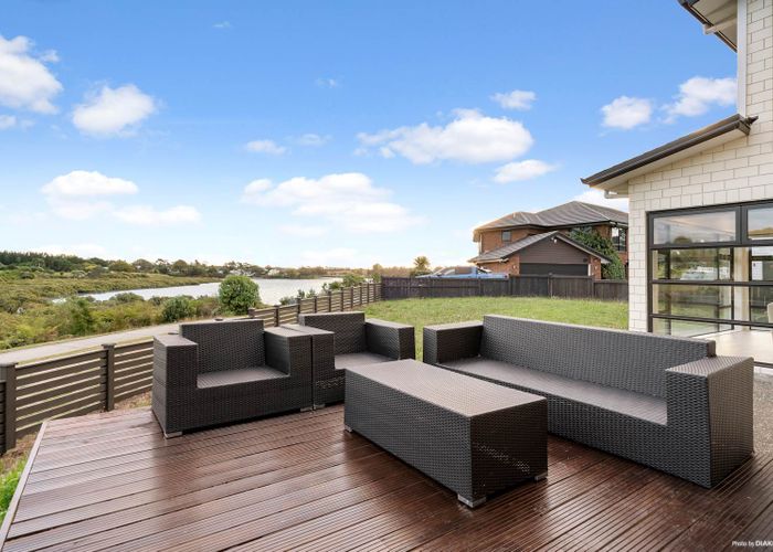 at 6 Acqua Place, Karaka, Papakura