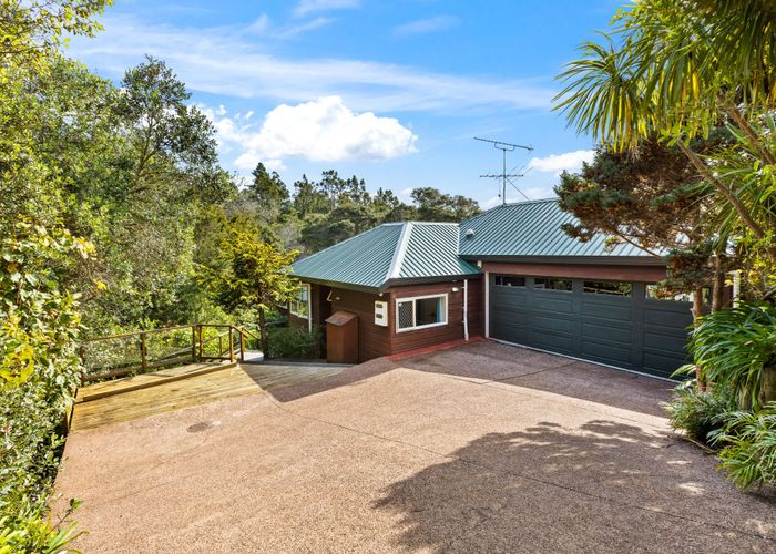  at 8F Roseberry Avenue, Birkenhead, North Shore City, Auckland