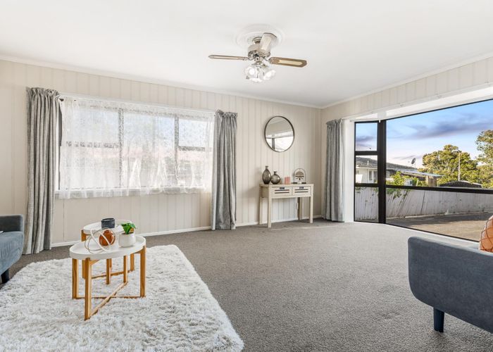  at 1/3 Allington Road, Massey, Auckland