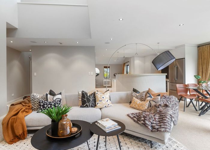  at 25A Piccadilly Place, Kohimarama, Auckland