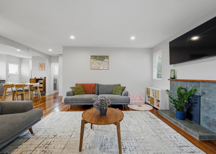  at 1/19 Poto Street, Te Atatu South, Waitakere City, Auckland