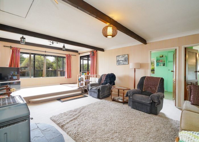  at 20 Huruhuru Road, Otatara