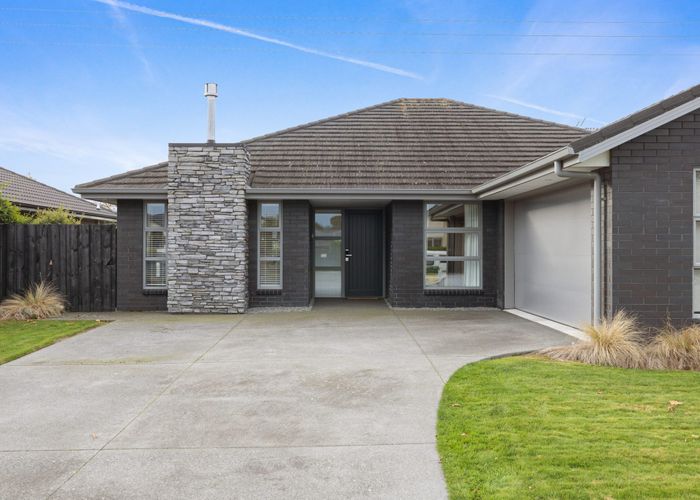  at 32 Parklea Avenue, Halswell, Christchurch City, Canterbury