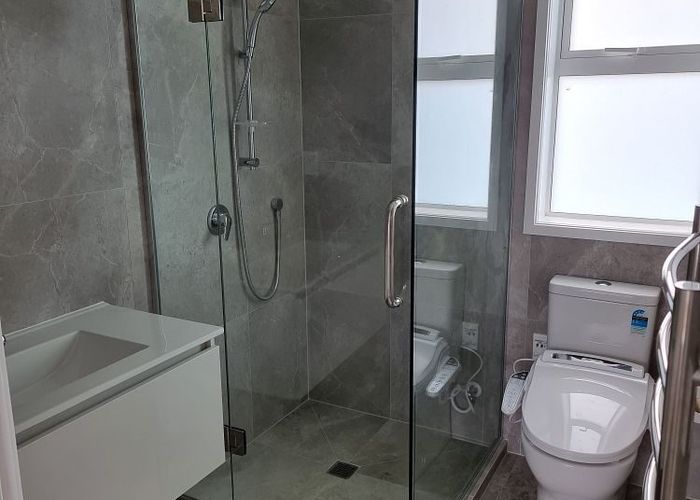  at 32 Lippiatt Road, Otahuhu, Auckland