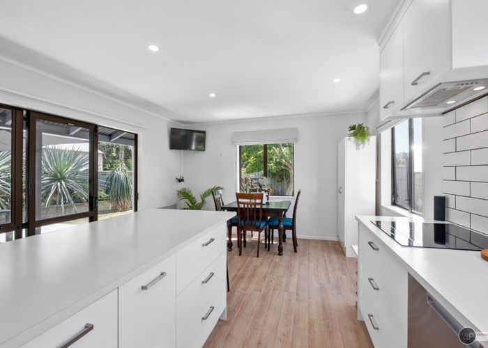  at 1/44 Randwick Crescent, Moera, Lower Hutt
