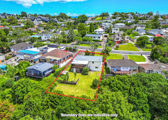  at 24 Weldene Avenue, Glenfield, North Shore City, Auckland