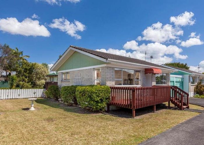  at 1/15 Cranberry Place, Bucklands Beach, Manukau City, Auckland
