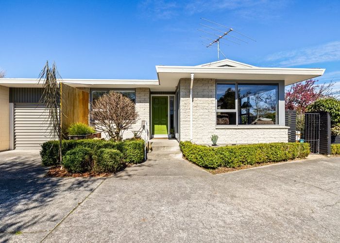  at 2/30 Konini Street, Riccarton, Christchurch City, Canterbury