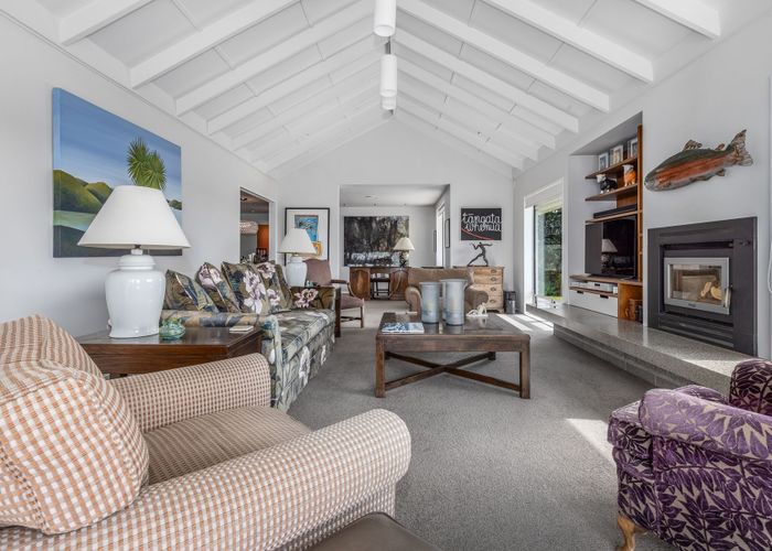  at 86 Emerald Glen Road, Paekakariki, Kapiti Coast, Wellington