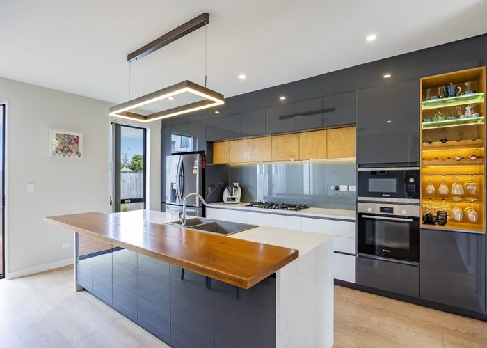  at 4 Irving Place, Hobsonville, Waitakere City, Auckland