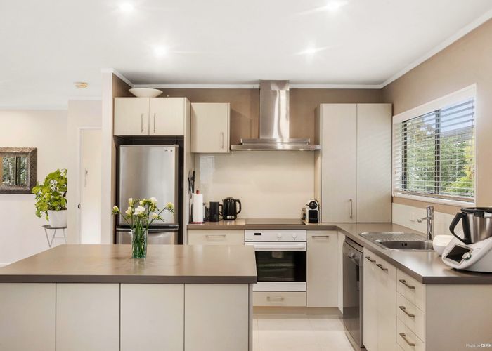  at 14A Lush Avenue, Saint Johns, Auckland
