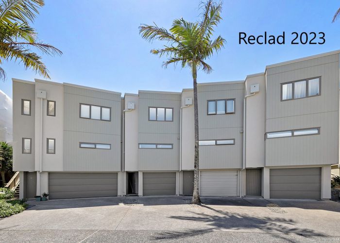  at 9/21 Hunters Park Drive, Three Kings, Auckland City, Auckland