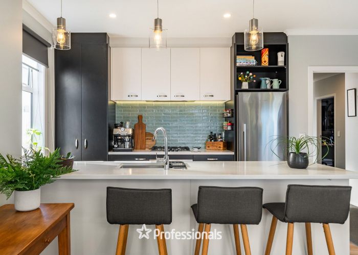  at 11 Wi Hape Pakau Place, Waiwhetu, Lower Hutt, Wellington
