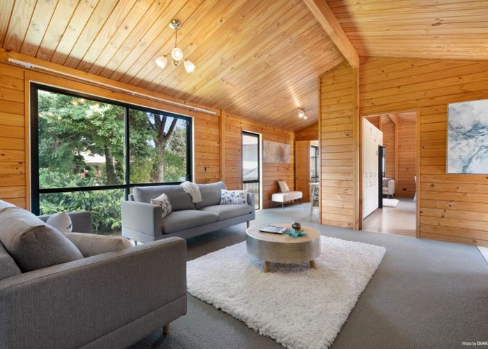  at 5 Nyssa Pl, Totara Heights, Manukau City, Auckland