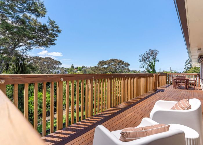  at 10 Weldene Avenue, Glenfield, North Shore City, Auckland