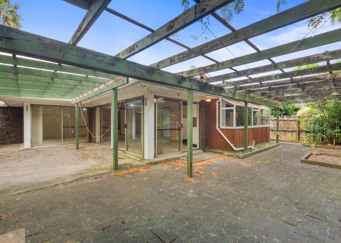  at 7 Corolu Place, Conifer Grove, Papakura, Auckland