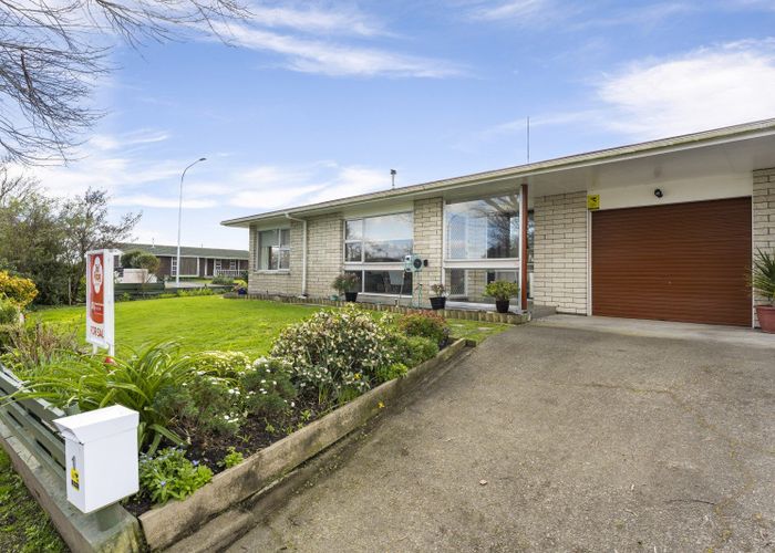  at 1 Waltham Court, Cloverlea, Palmerston North