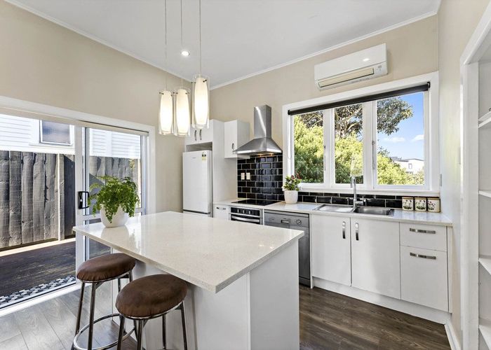  at 9a New Brighton Road, Mount Wellington, Auckland City, Auckland